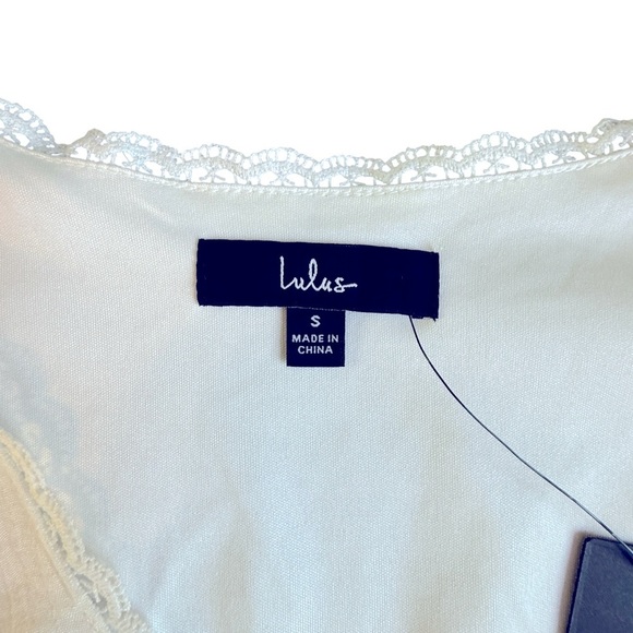 NEW Lulus Lively Beauty White Tie-Front Tiered Mini Dress. Small #1565 - Picture 6 of 7